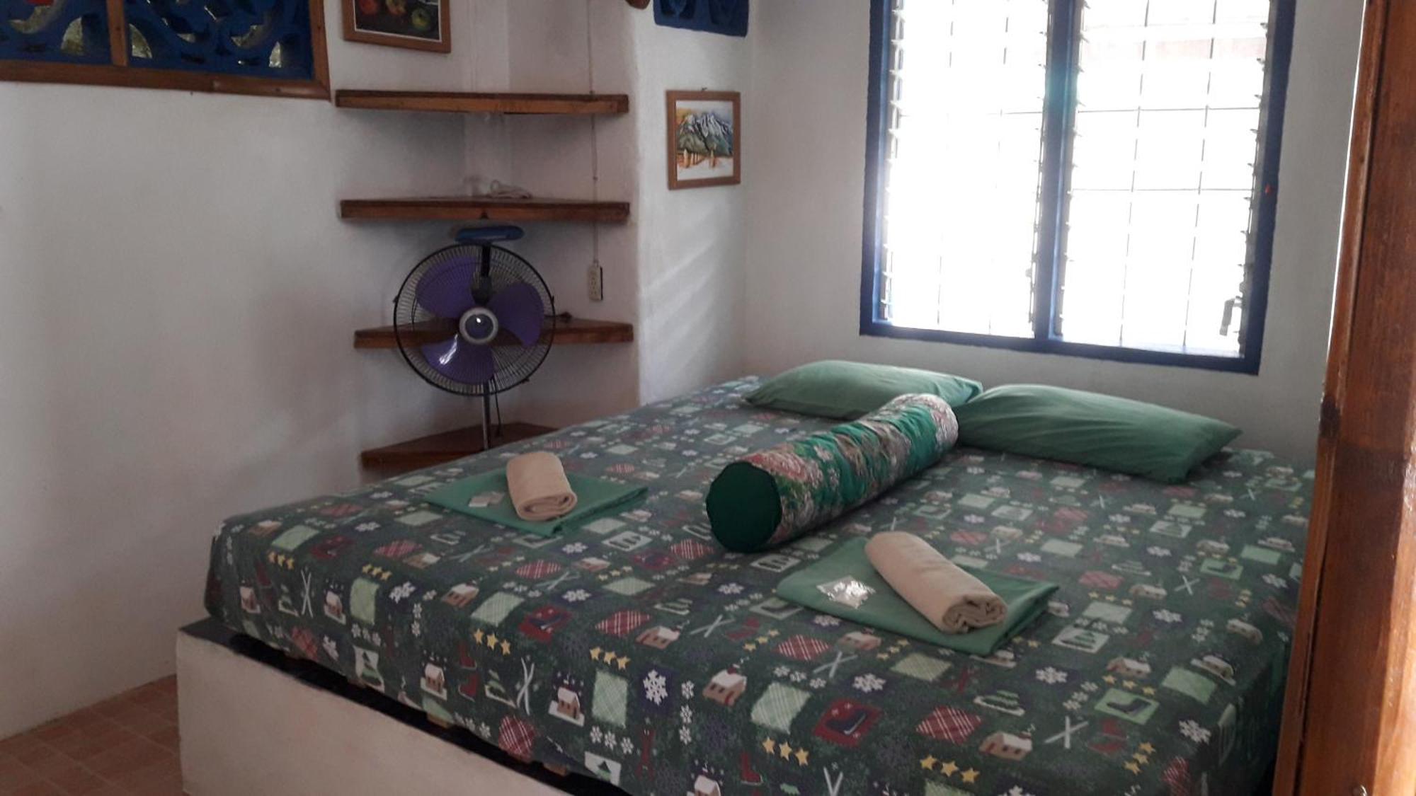 Casa De La Playa Beach Resort Siquijor Zimmer foto